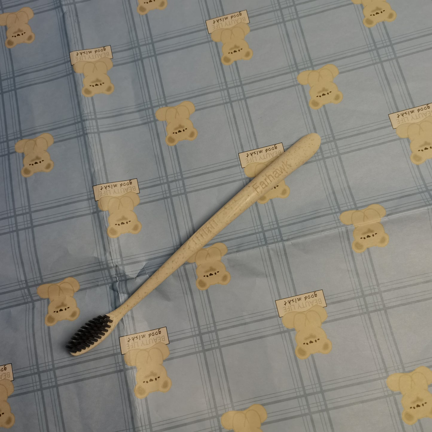 Farhawk Toothbrushes--Clean your teeth efficiently