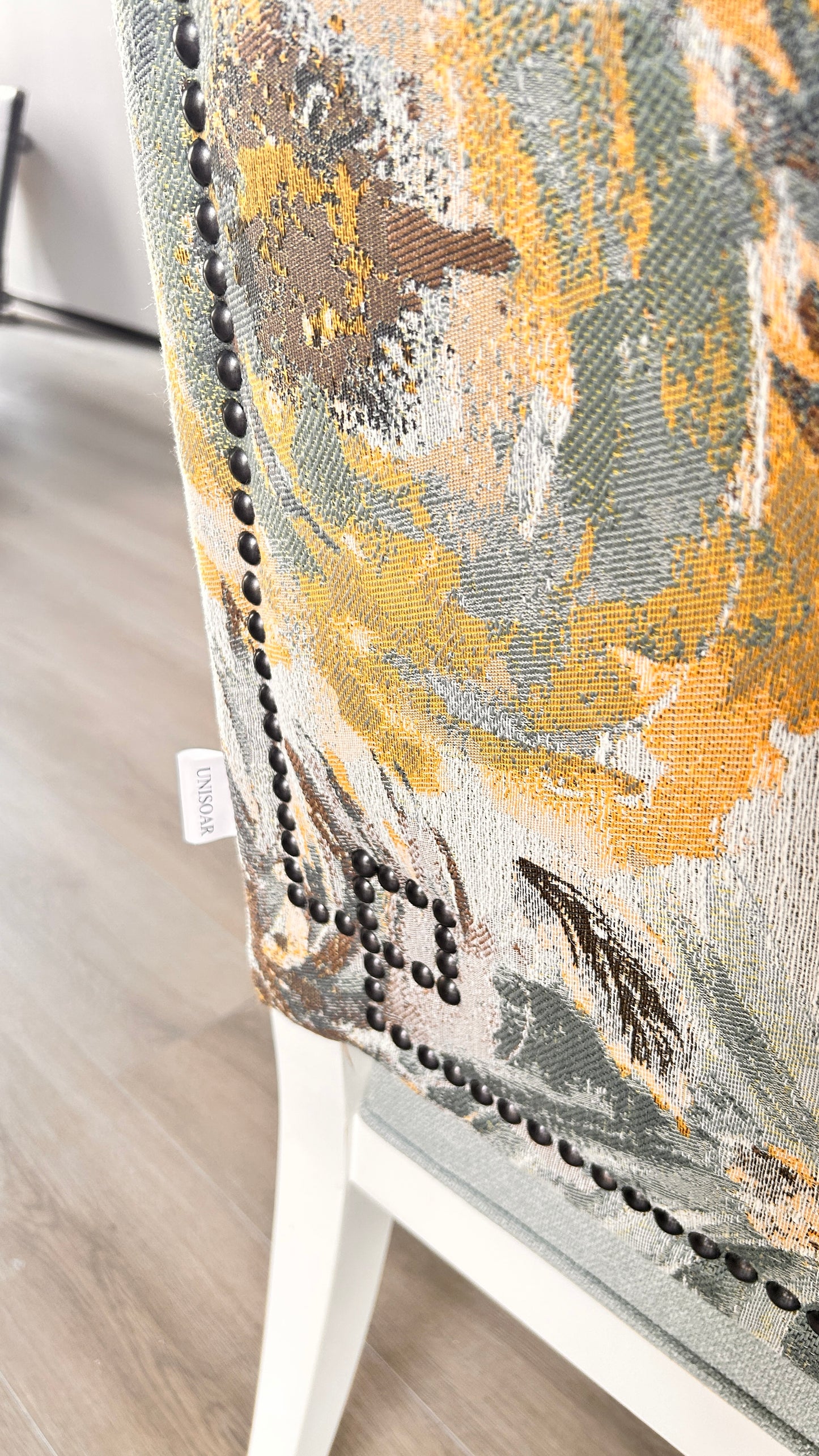 UNISOAR Chairs,Supportive and Stylish Seating Option