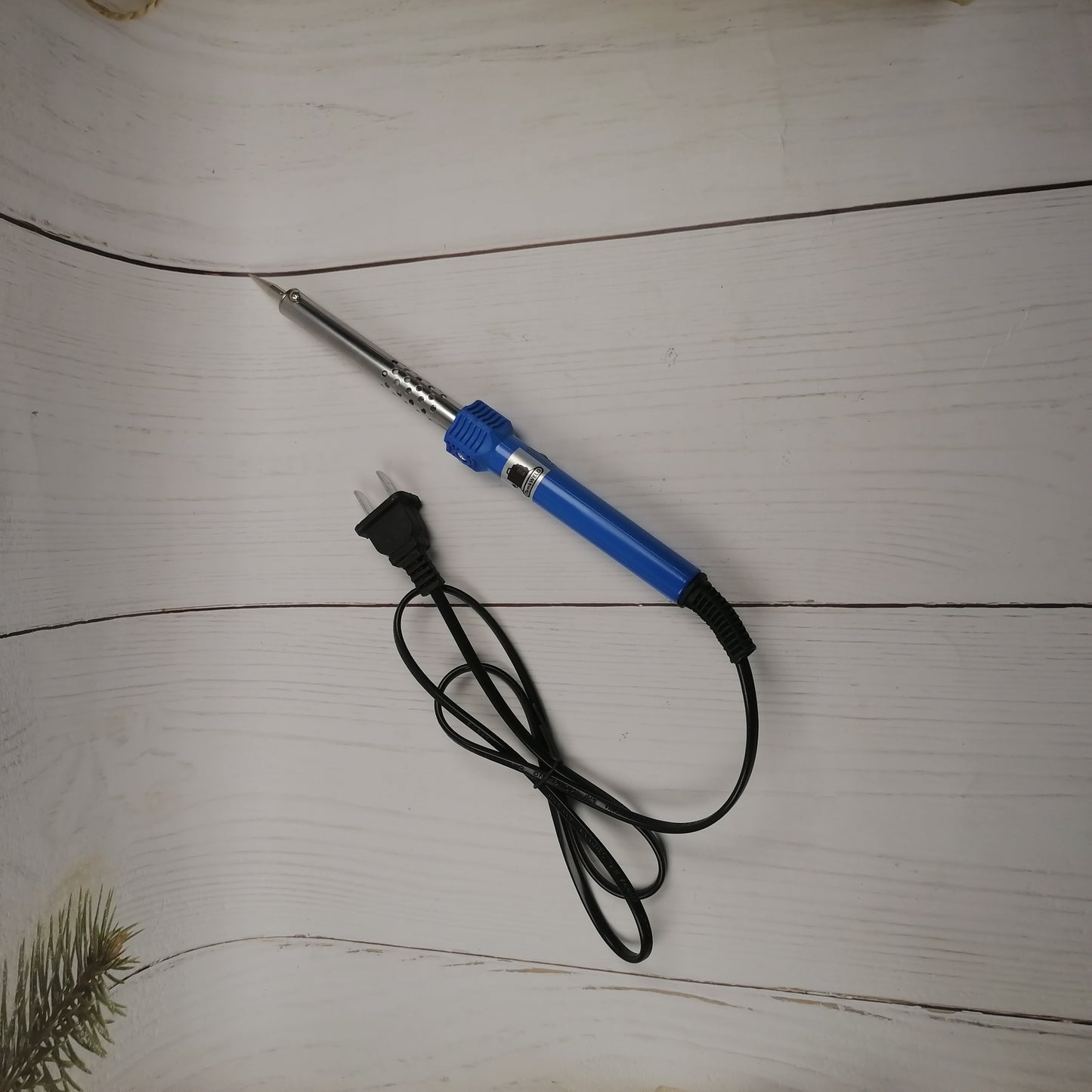 iTemkWELD Soldering apparatus 220V High-Performance Soldering Iron for Precision Work