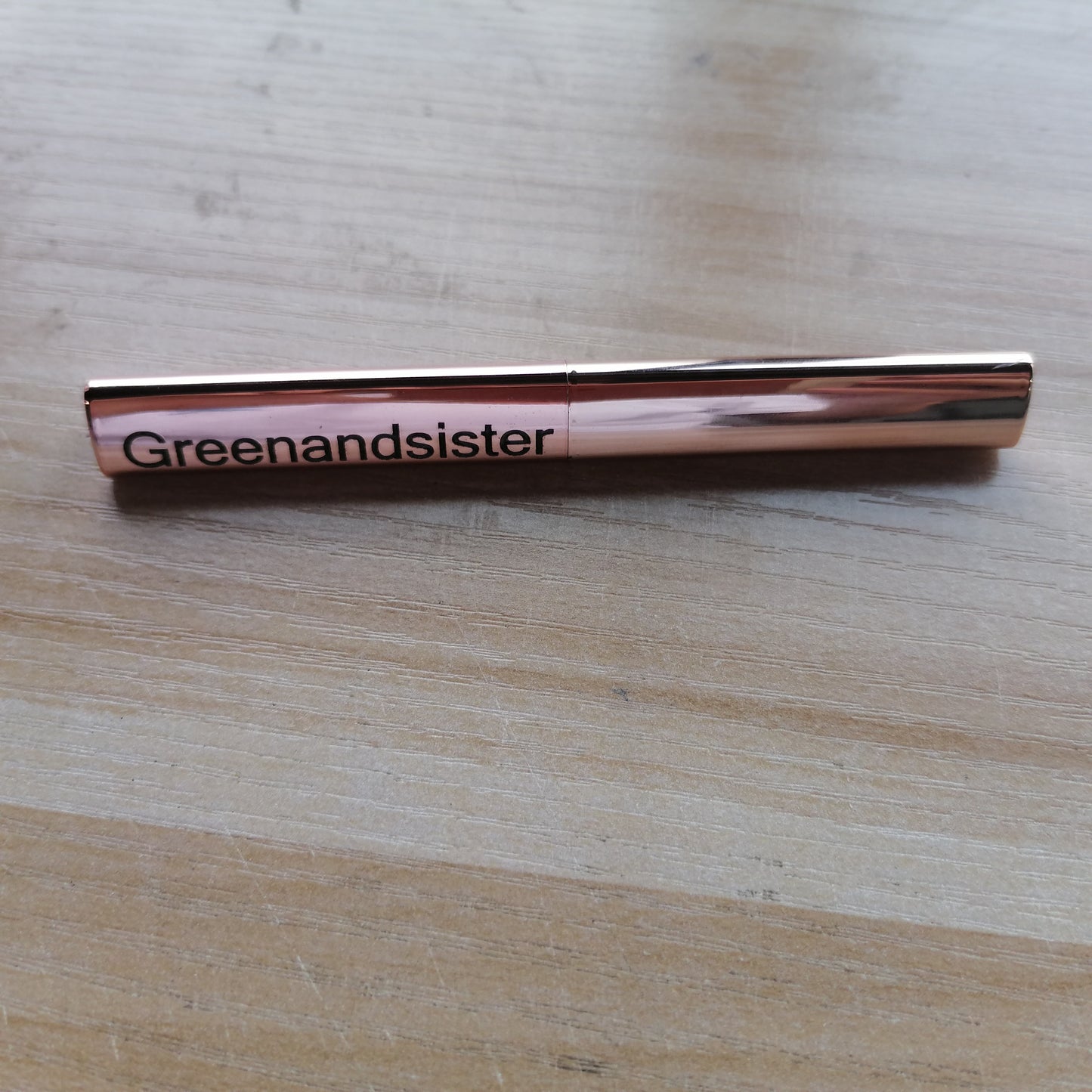Greenandsister lipsticks Silk Finish Lipstick, Hydrating Rich Buildable Lip Color