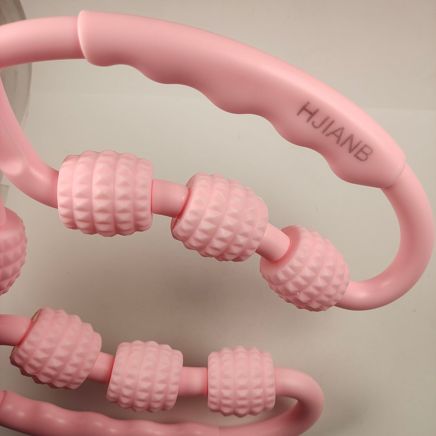 HJIANB Massage apparatus, Circular Muscle Roller Massager-360 degree 7 Wheels Massager for Leg Neck Hand Arm Muscle Relax Bodybuilding Equipment, 1 Count