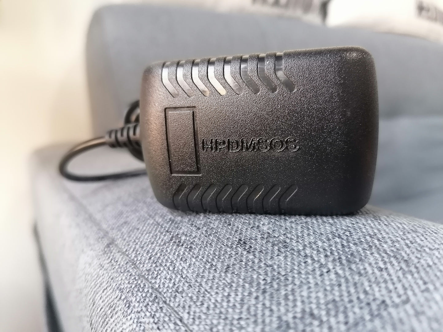 HPDMSOS Power Adapters, Works well with most of devices that draws less than 1A