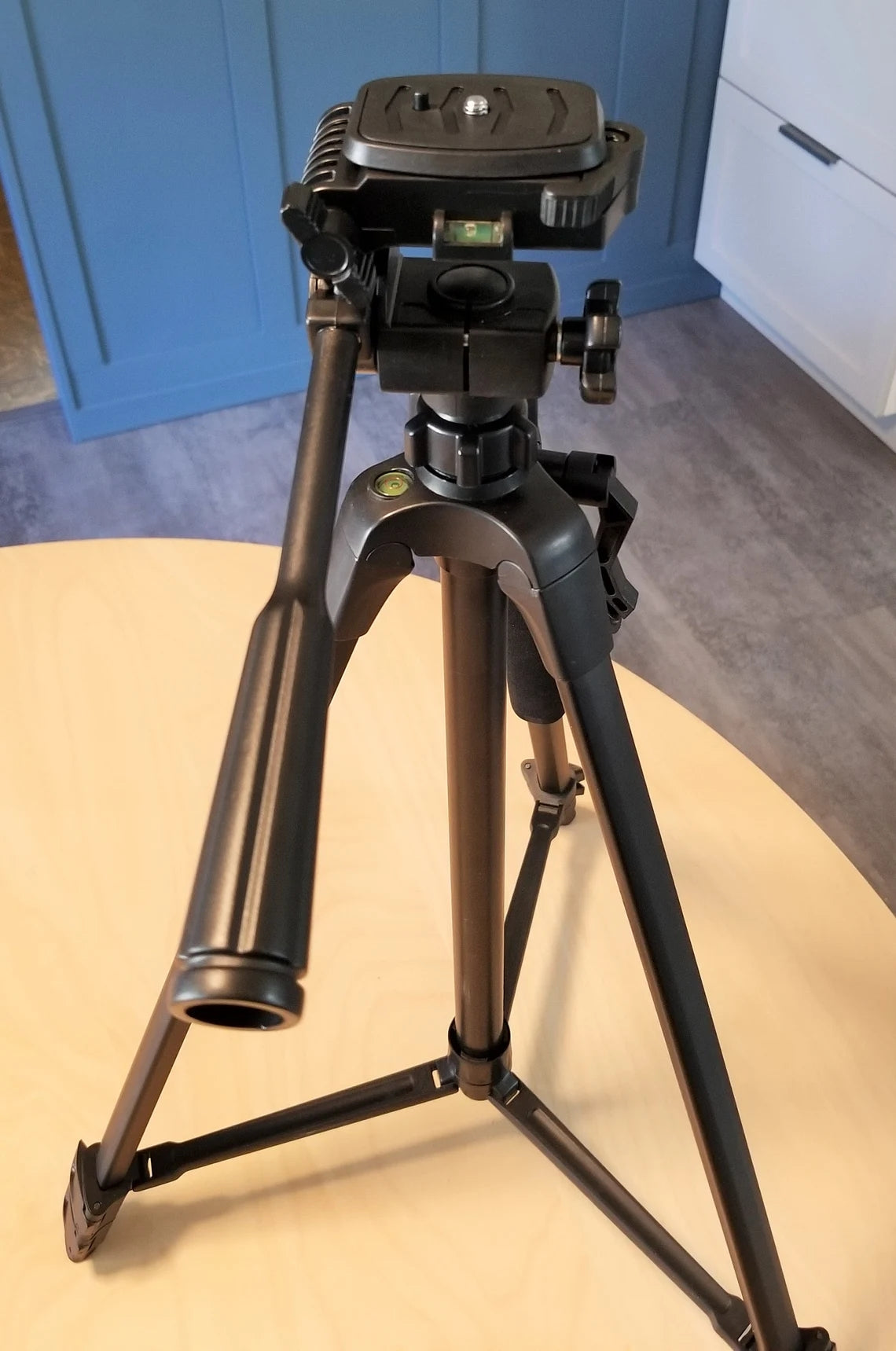 INFIWARDEN 58-inch Platinum Plus Aluminum Tripod Model 5858D - New in Open Box - for Cameras and Camcorders - Original Box & Instructions