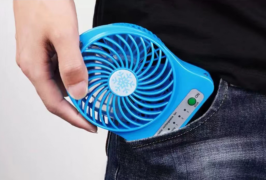 BNBEAR Electric fans，Mini high power fan, USB silent charging,hand held fan