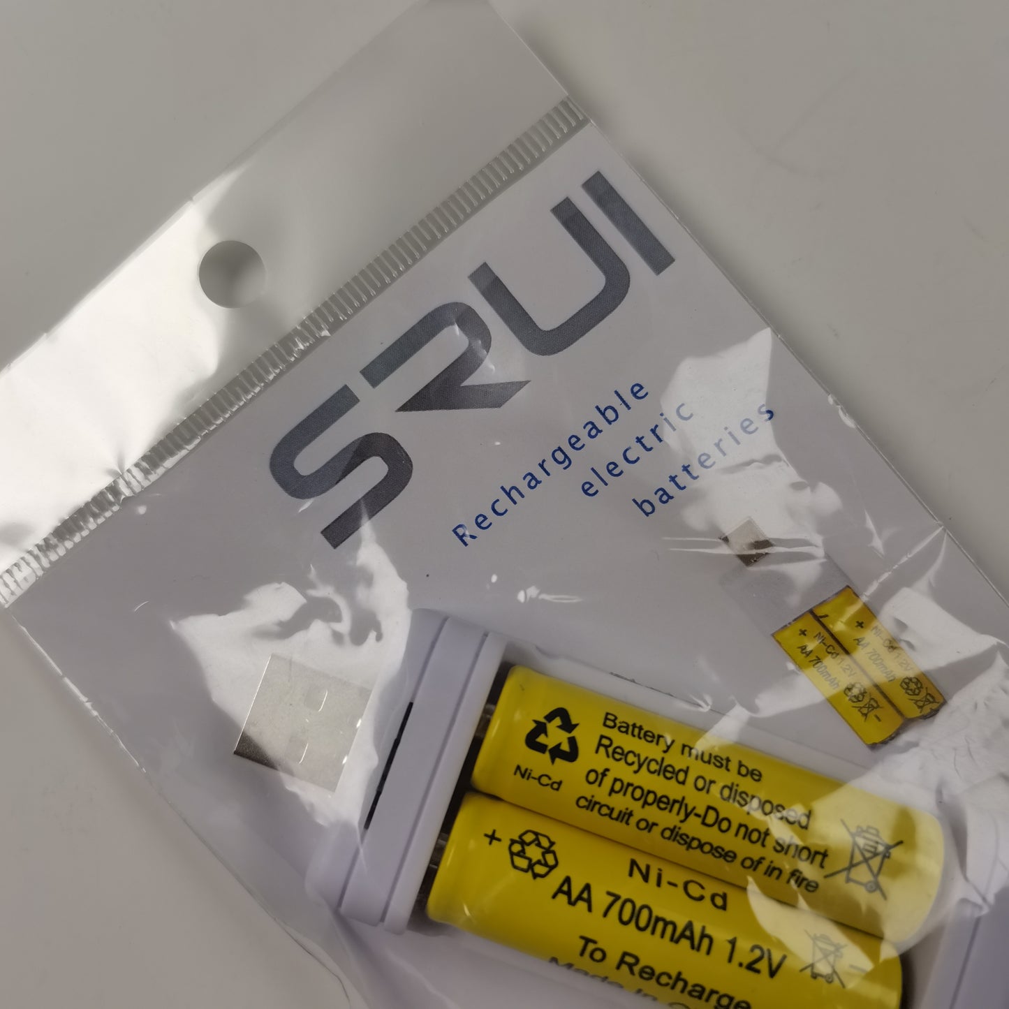 SRUI Rechargeable electric batteries，High Capacity 2800mAh, Long Service Life