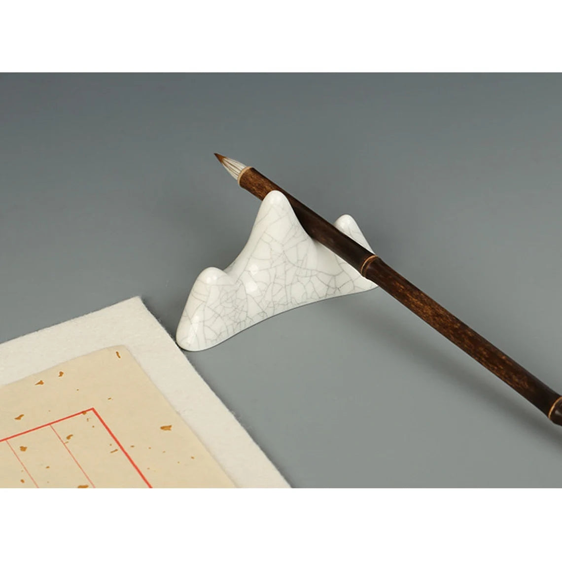 YIEO White Mountain Shape Handmade Ceramic Pen Holder Pen Rack Brush Pens Holder 9x4.7cm 0067