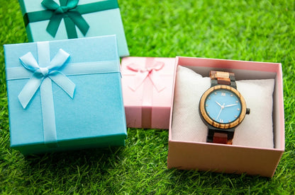 WASHNASH Personalized Wooden Watch Women Gifts for Her Girlfriend Gift Gifts for Wife Women's Wrist Watches gift for mother